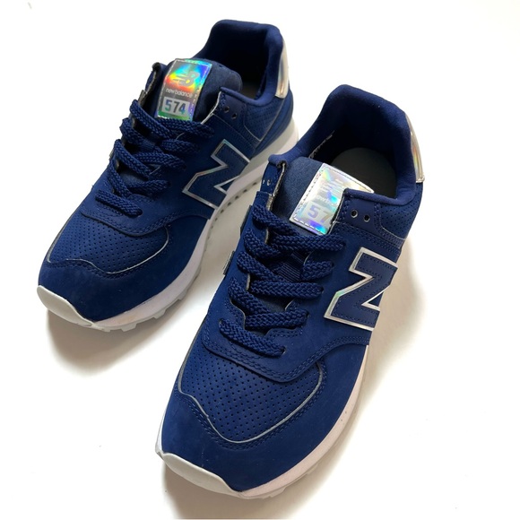 New Balance Shoes - New Balance Womens 574